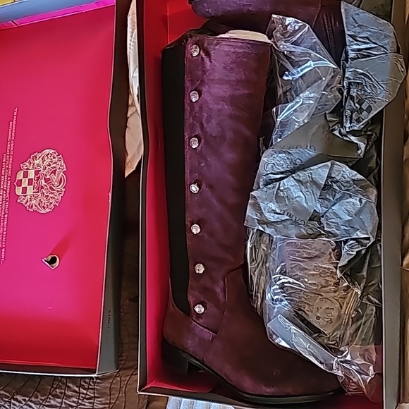 Vince camuto NWT boots - Picture 11 of 13